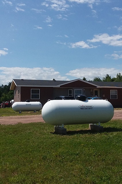 Gaylord MI Couple Signing Up for Alpine Propane